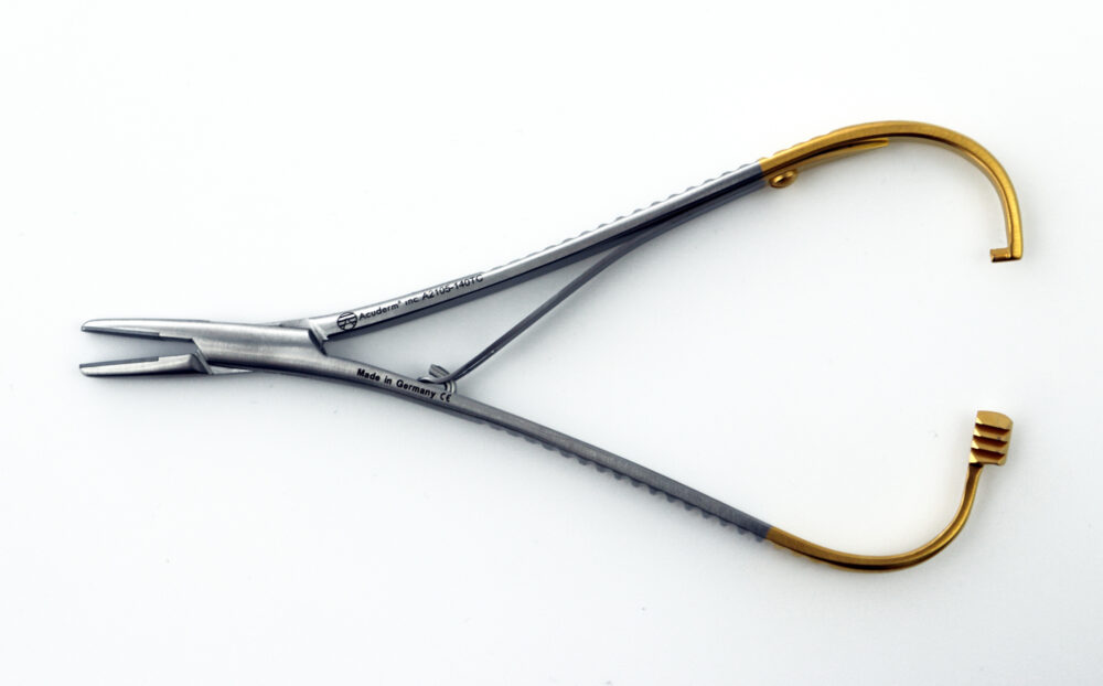 Mathieu Smooth Jaw Satin Finish Tungsten Carbide Needle Holders With O/S Ratchet - Image 2