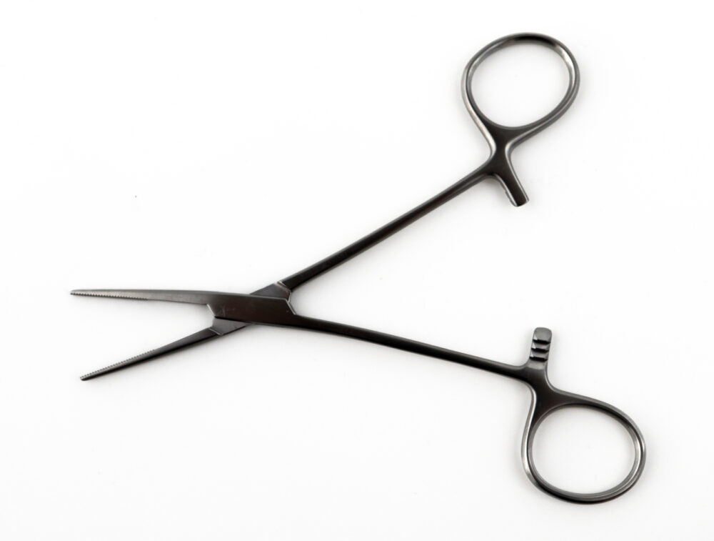 Kelly Hemostatic Forceps 5-1/2’’ • 14cm - Image 3